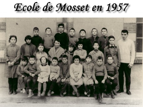 Ecole en 1957