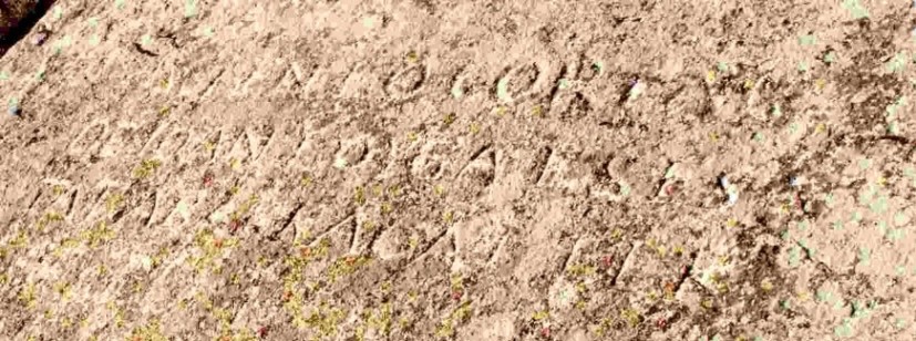 Texte de l'inscription sur la roche gravée